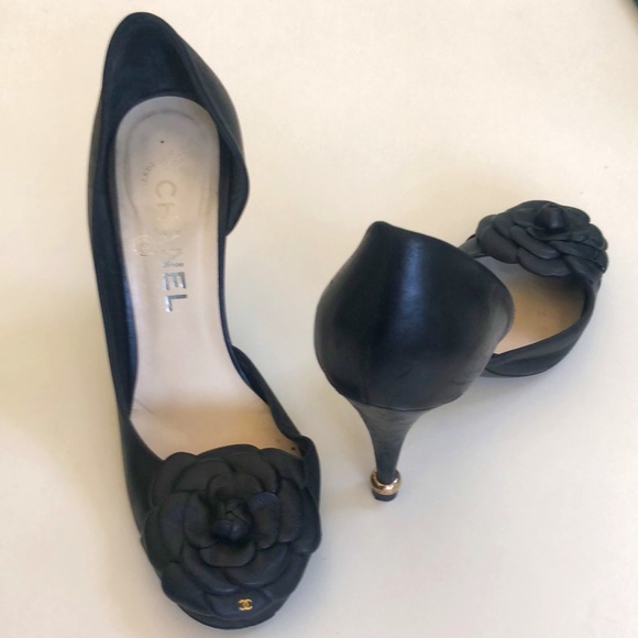Chanel Camellia Heels - Picture 2 of 10